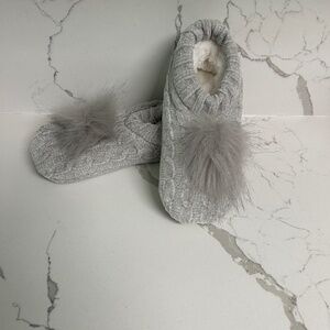 Totes Women’s Slippers Grey Cable Knit US Small